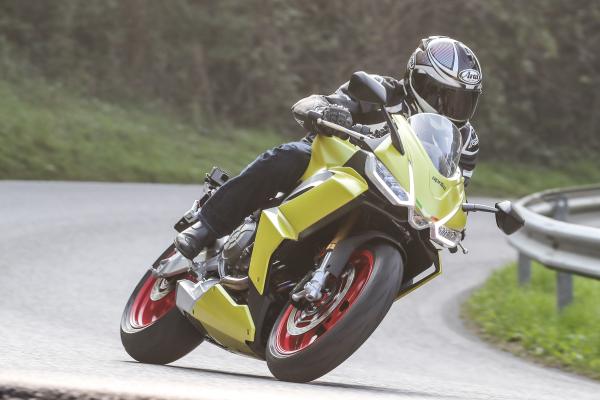 Aprilia RS660 takes a corner