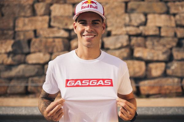 Augusto Fernandez, GasGas photoshoot, Aragon 2022.