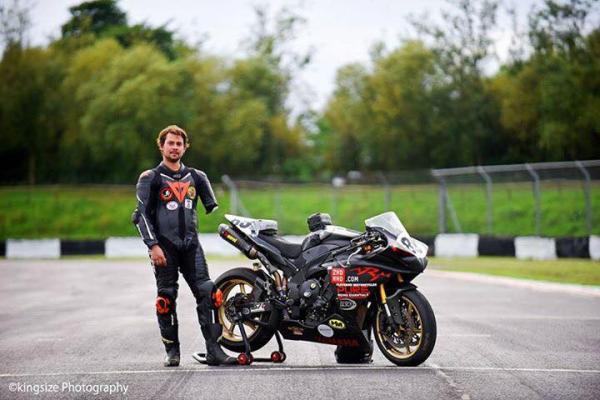 One-armed motorcycle racer one of BBC Three’s Amazing Humans