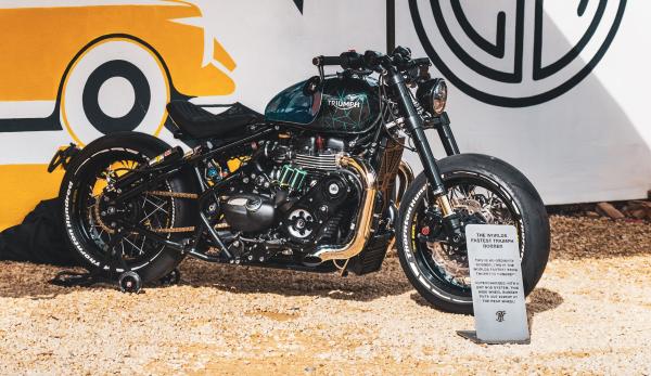 World’s Fastest Triumph Bobber takes to the dragstrip