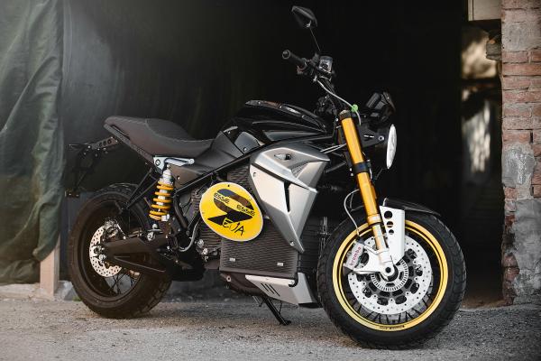 Energica's electric scrambler revealed at EICMA