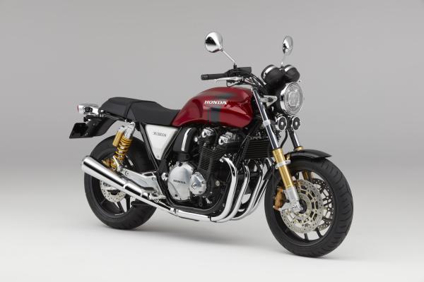 Honda reveals updated CB1100EX and new CB1100RS