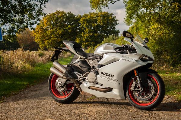 959 Panigale review