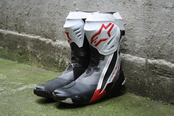 Alpinestars race boots uk best sale