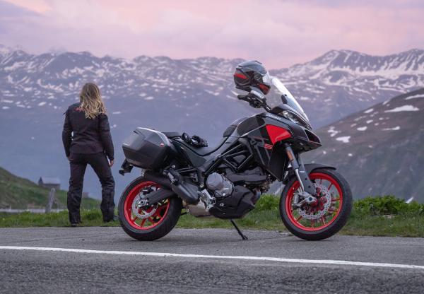 Ducati Multistrada V2