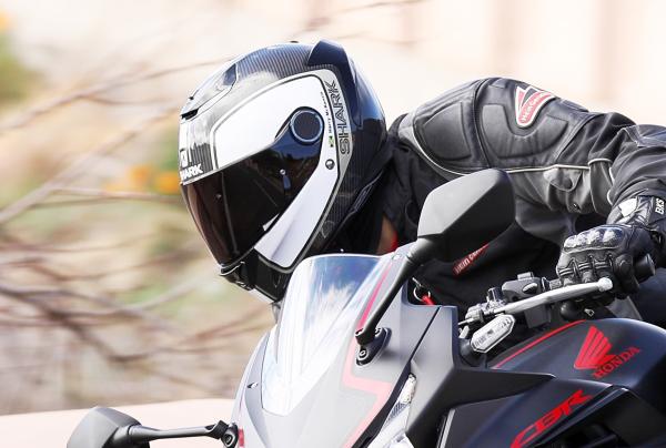 Motorcycle helmet