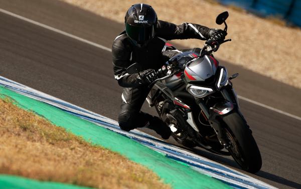 Triumph Street Triple RS [1200]