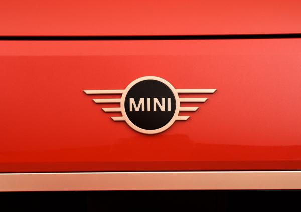 Could Car Maker Mini be Eyeing a Shift to the Two-Wheeled Sector?