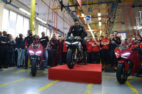 Ducati Panigale V4 production begins