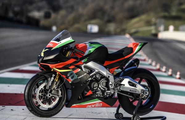 Aprilia RSV4 X