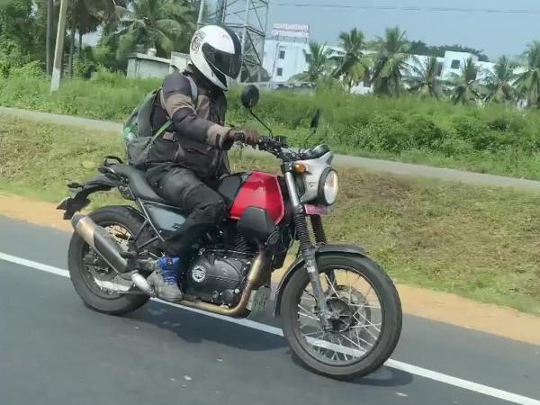 Royal Enfield Scram 411 spy shot