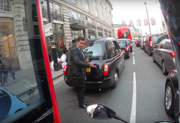 Motovlogger films quintessential British traffic exchange