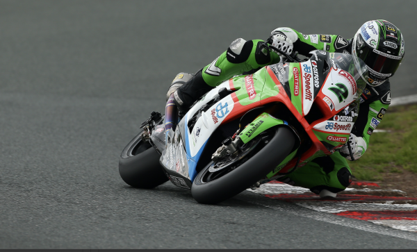 NW200 winner Irwin welcomes ex-MotoGP man Barbera