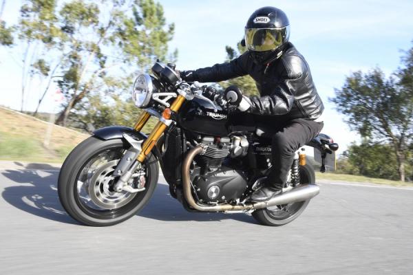 Triumph Thruxton RS Visordown Review