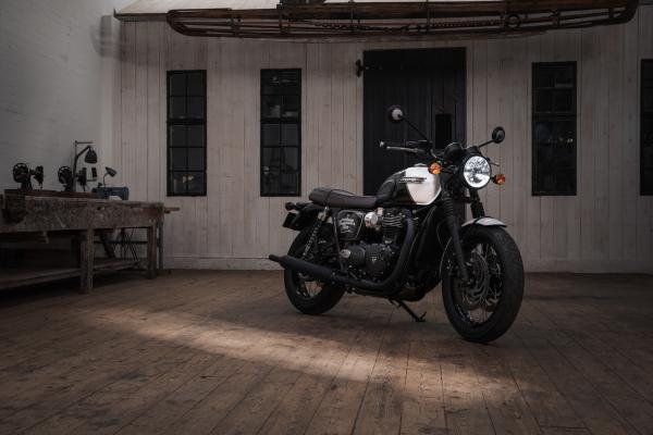 Triumph Bonneville T120 DGR edition