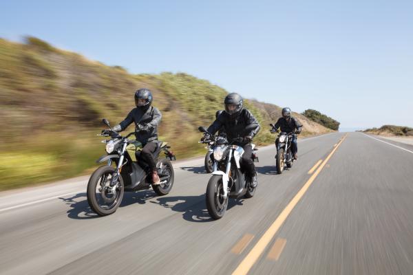  Zero Motorcycles reveals improved range and faster charging 2018 models 
