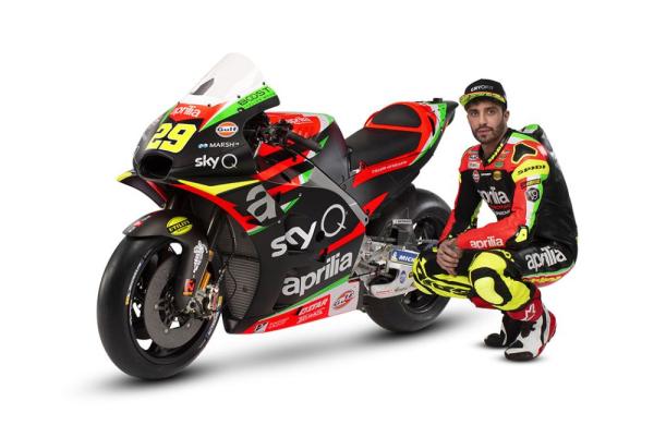 FIRST LOOK: Aprilia presents 2019 MotoGP livery