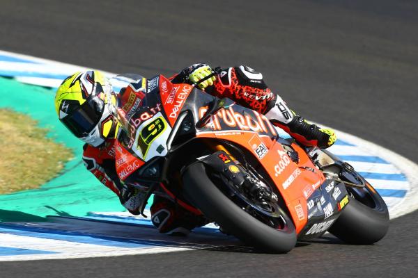 Bautista sets Jerez practice pace, Baz walks away from huge crash