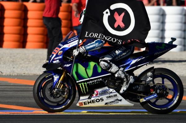 Lorenzo ends 2016 on top in Yamaha farewell