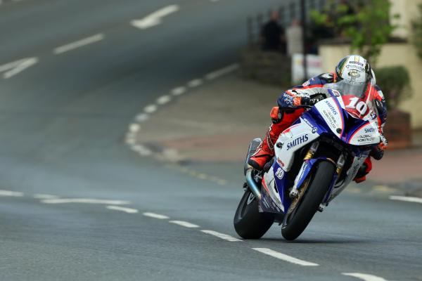 Peter Hickman, 2018 Supetstock TT. - IOMTT Races.