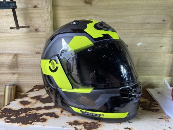 Arai Quantic sports touring motorcycle helmet review