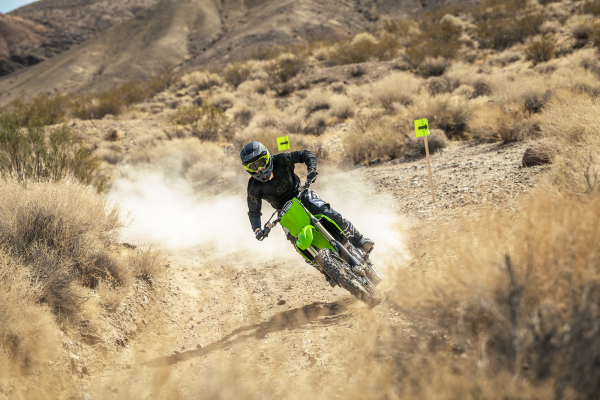 Kawasaki KX250X on dirt trail