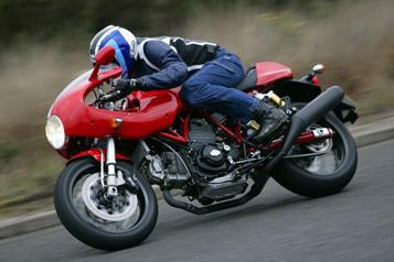First Ride: Ducati Sport 1000S
