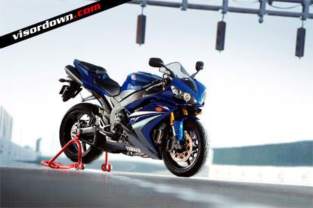 Get a new Yamaha R1 on 0% finance