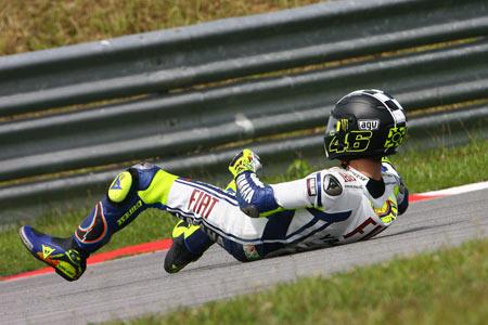 MotoGP: Valentino Rossi Sepang crash pics