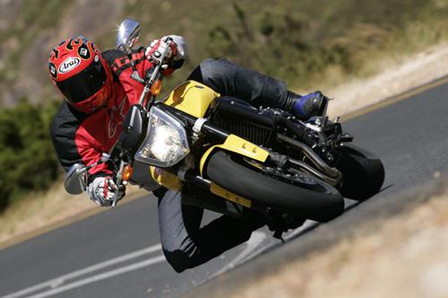 First Ride: 2006 Yamaha FZ-1 