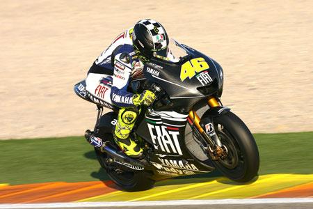 MotoGP: Rossi tests 2009 M1 prototype