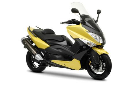 2009 Yamaha TMax - first pictures