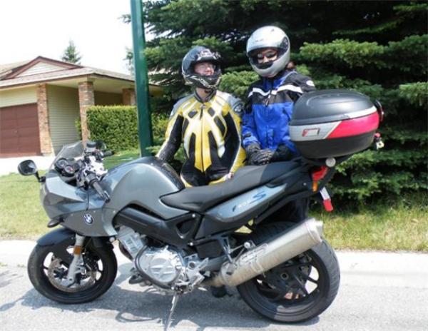 Pillion riding tips