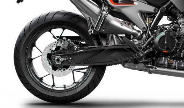 790 swingarm