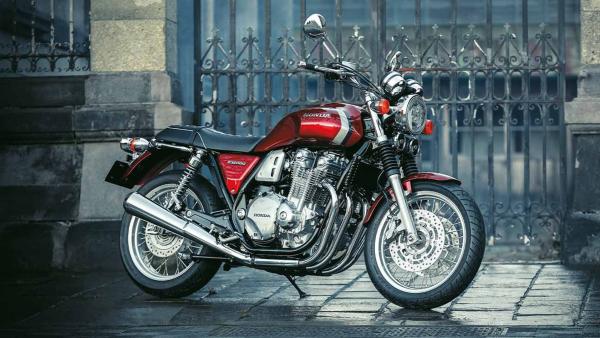 Honda CB1100 Big One