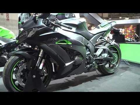 New Kawasaki ZX-10R SE &amp; Ninja 400 - Closer look | EICMA 2017