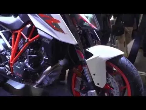 KTM 1290 Super Duke R (white) - revealed at EICMA