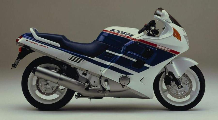 1989 Honda CBR1000F - side