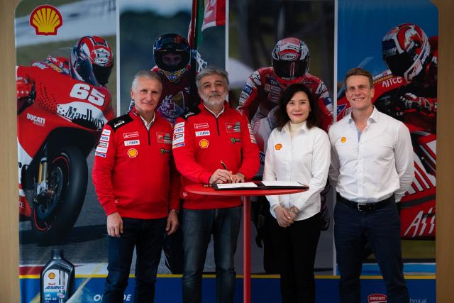 Ducati & Shell management agree 2027 MotoGP contract extension