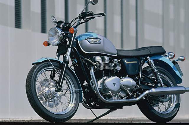 best year triumph bonneville to buy