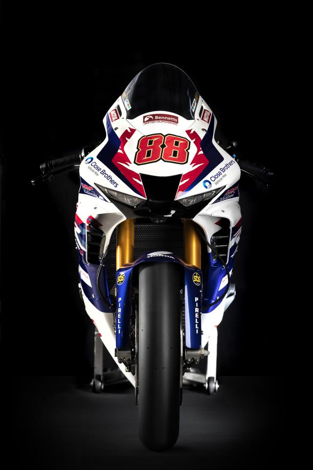 Honda CBR1000RR-R SP BSB and Road Racing contender for 2022