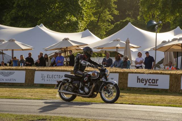 Toad from Visordown riding the new Gold Star motorcycle at FoS