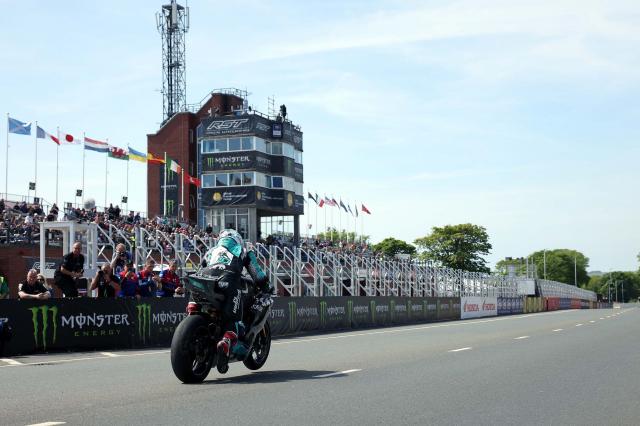 Michael Dunlop, 2023 Isle of Man TT, Supersport. - IOMTT Press