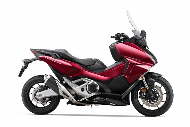 Honda adv store 500cc