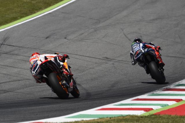 Jorge Lorenzo leads Marc Marquez, 2016 MotoGP Italian Grand Prix. - Gold and Goose