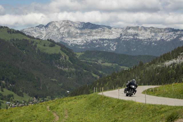 2022 Indian Pursuit review - First Impressions after an alpine ride