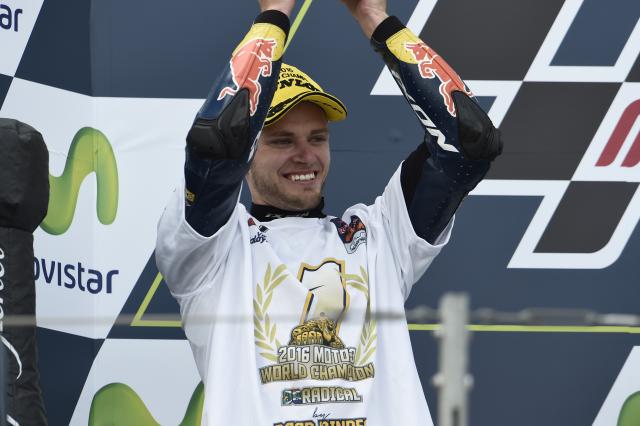 Brad Binder, 2016 Moto3 Grand Prix of Aragon podium. - Gold and Goose