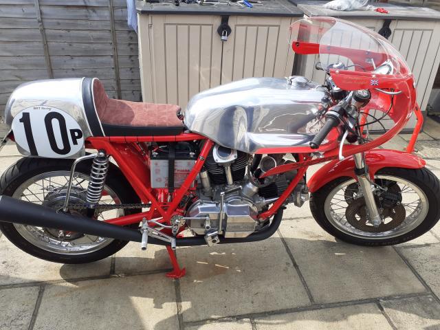 The semi-works 74 Ducati 900SS Imola