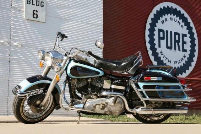 Harley-Davidson Electra, Elvis Presley