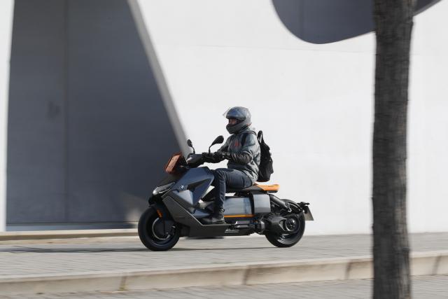 BMW preparing high-performance electric motorcycle
